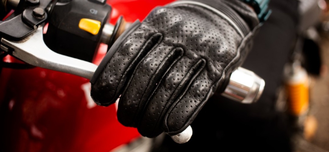 How to Select the Best Riding Gloves Fashioncp